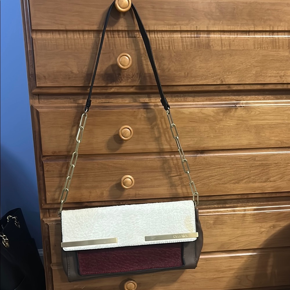 Calvin Klein White and Brown Shoulder Bag with Structured Design